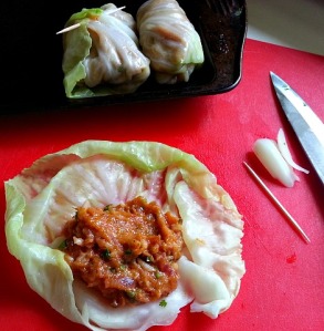 stuffed-cabbage-chicken-vindaloo-recipe-indian-spices-easy-goan-imports