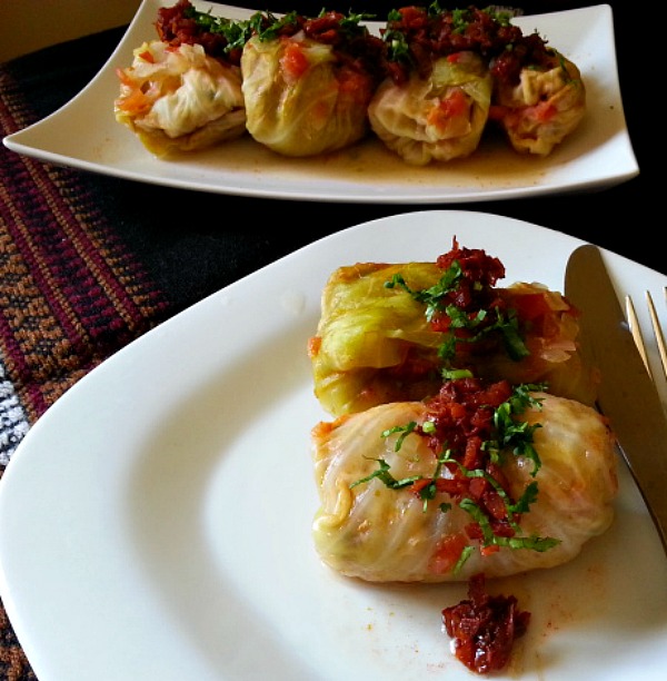 stuffed-cabbage-chicken-vindaloo-recipes-indian-spices-easy-quick-goan-imports